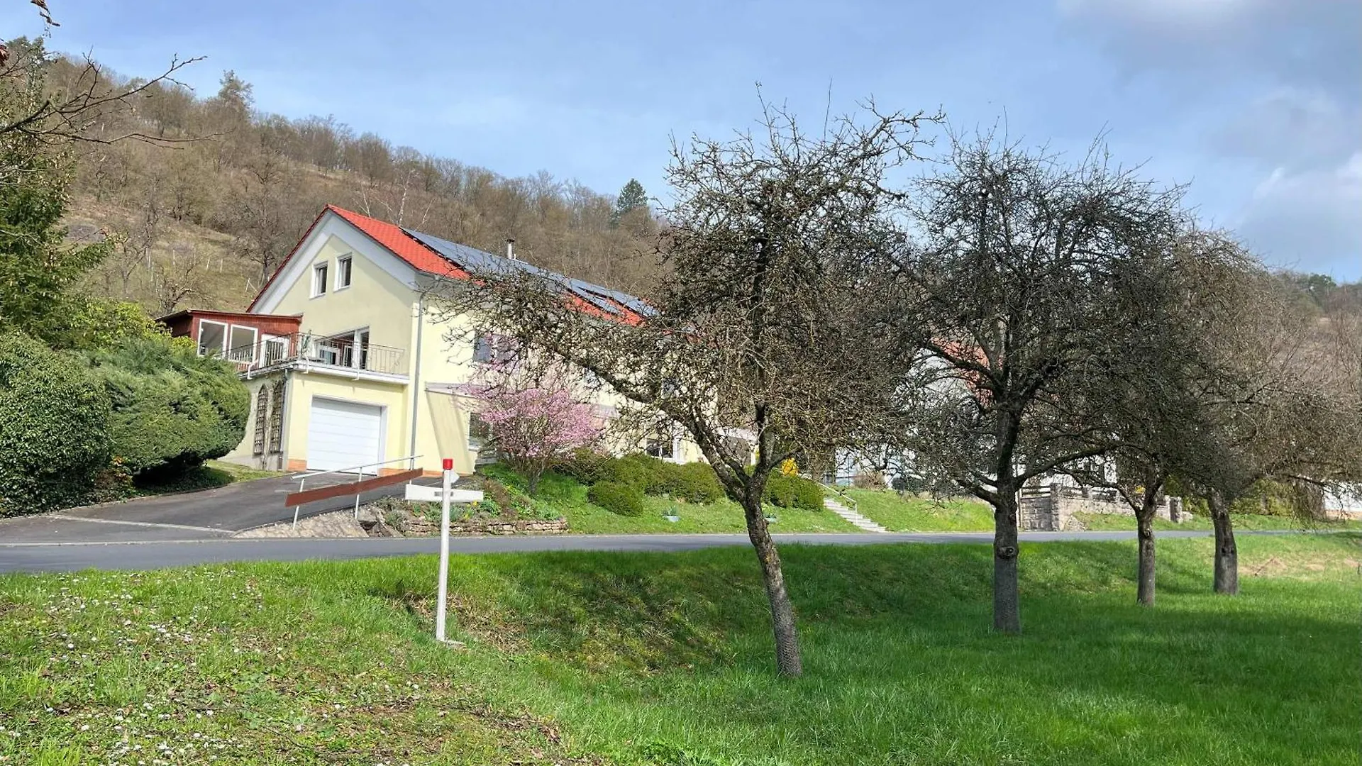 Angernest Apartment Elfershausen Germany
